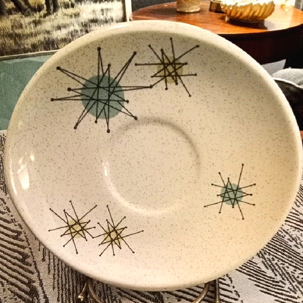 50's Vintage Franciscan Starburst Teacup and Saucer (Set of 2) - Picture 4 of 5